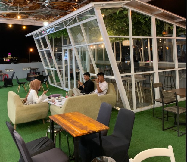 D'Sky Resto: Santai di Jantung Cilacap dengan Rasa Lokal